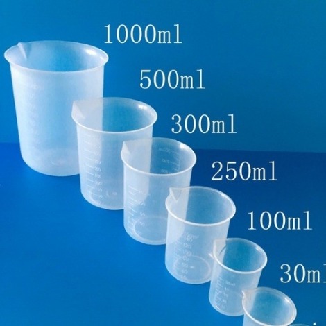 بشر 100 ميلي پلاستیکی